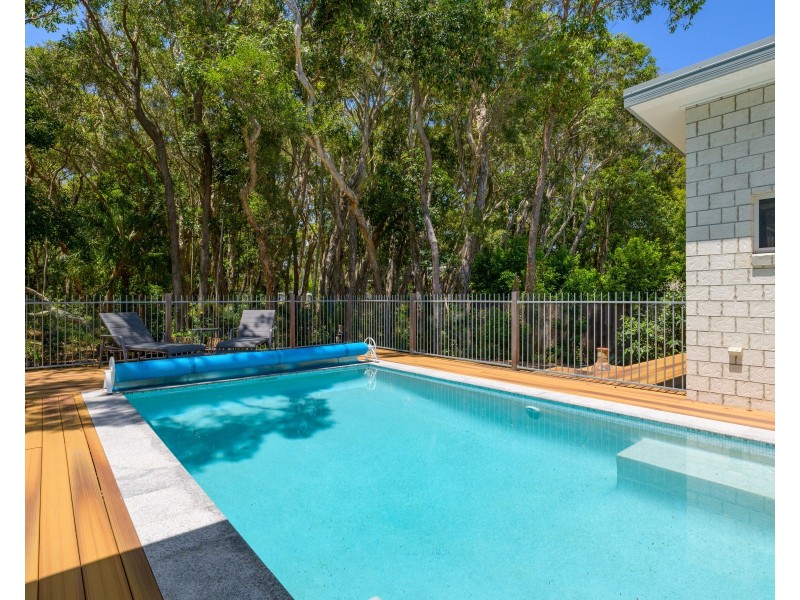 15 ORANIA ROAD, Rainbow Beach QLD 4581