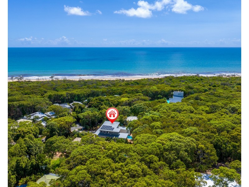 15 ORANIA ROAD, Rainbow Beach QLD 4581