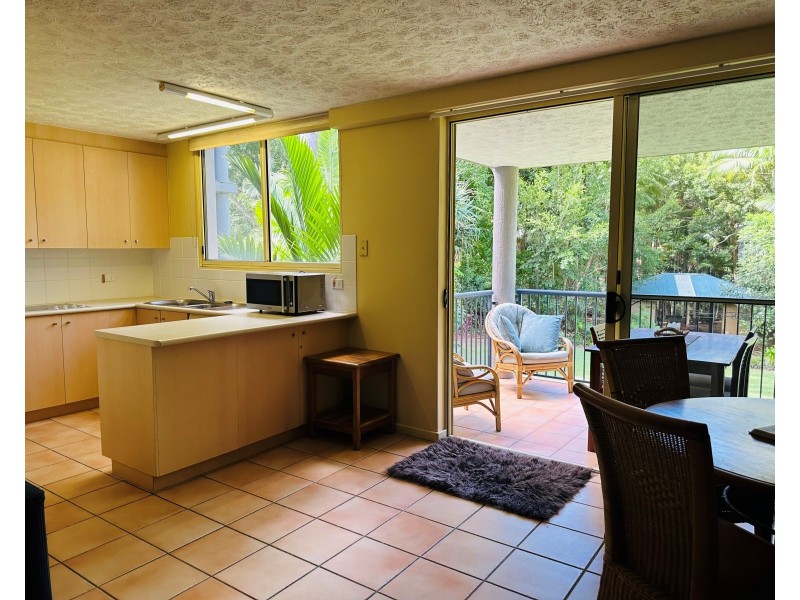 25/15 RAINBOW SHORES DRIVE, Rainbow Beach QLD 4581