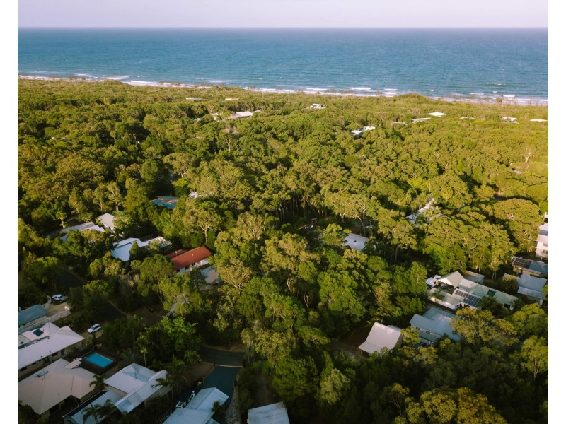 19 SATINWOOD ROAD, Rainbow Beach QLD 4581