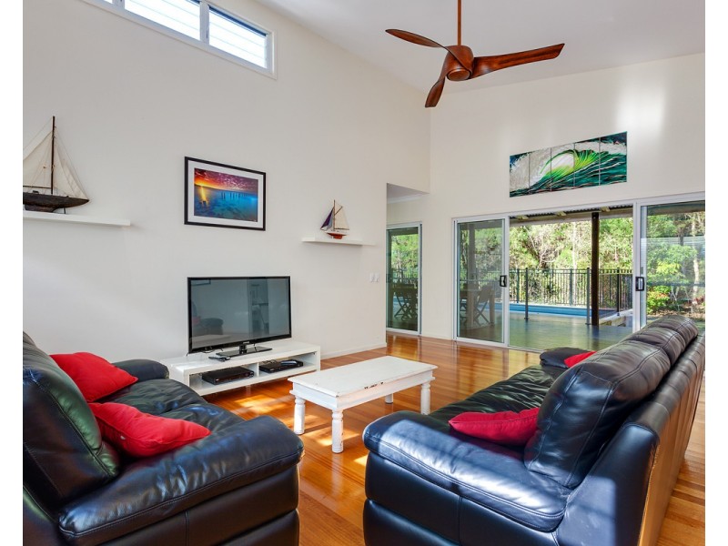 19 SATINWOOD ROAD, Rainbow Beach QLD 4581