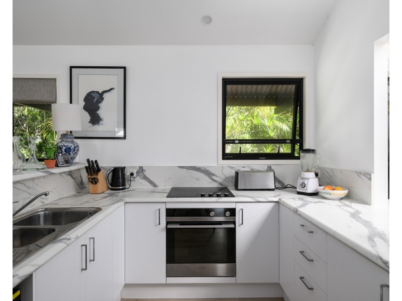 2 Esprit Drive, Rainbow Beach QLD 4581