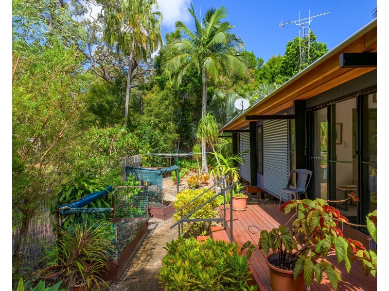 2 Esprit Drive, Rainbow Beach QLD 4581