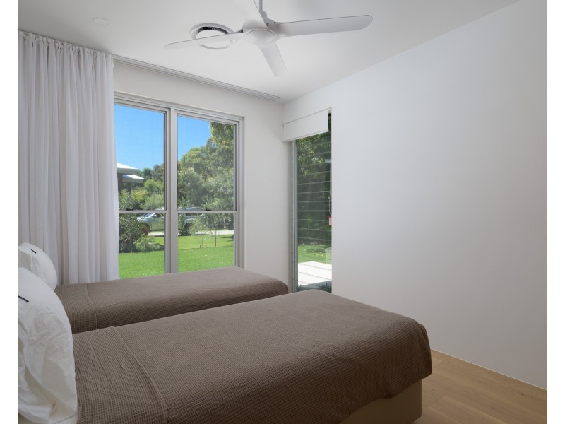 13 NAIAD COURT, Rainbow Beach QLD 4581