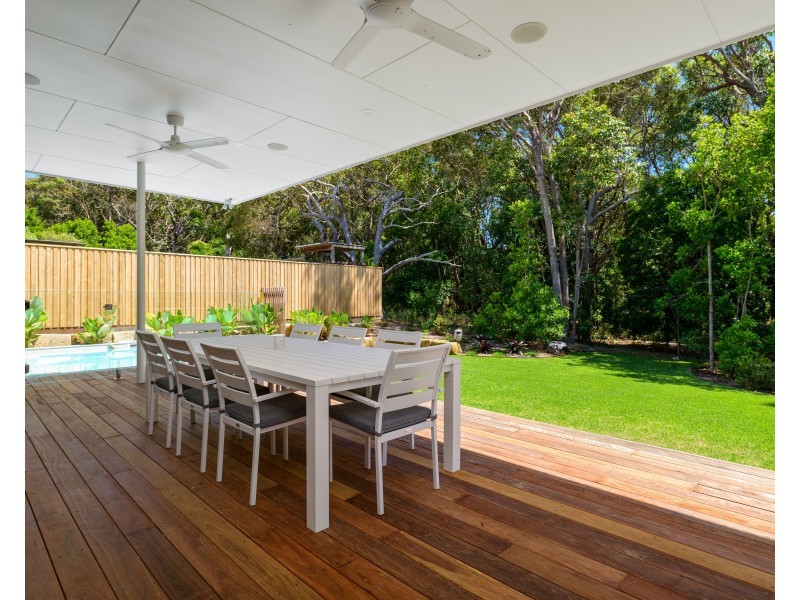 13 NAIAD COURT, Rainbow Beach QLD 4581