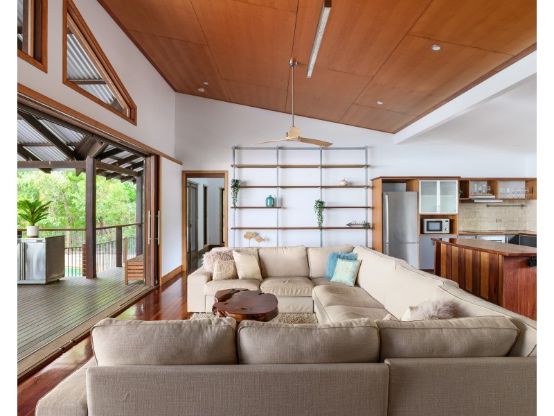 21 SATINWOOD ROAD, Rainbow Beach QLD 4581