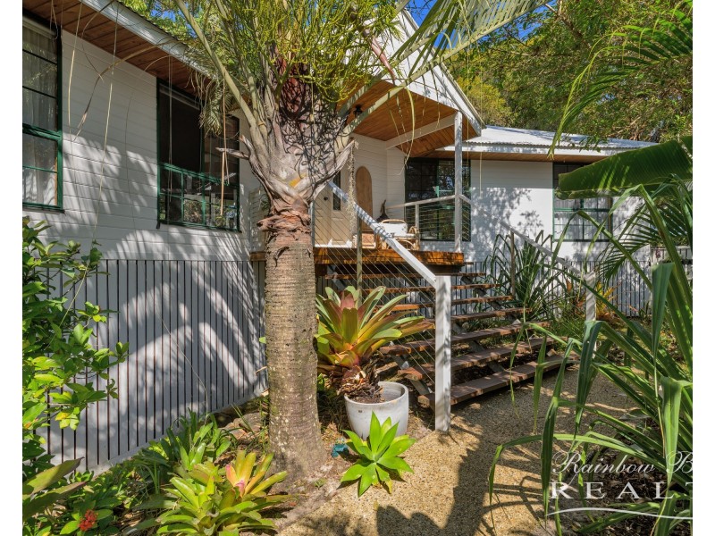 17 Orania Road, Rainbow Beach QLD 4581
