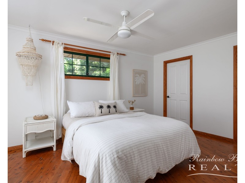 17 Orania Road, Rainbow Beach QLD 4581