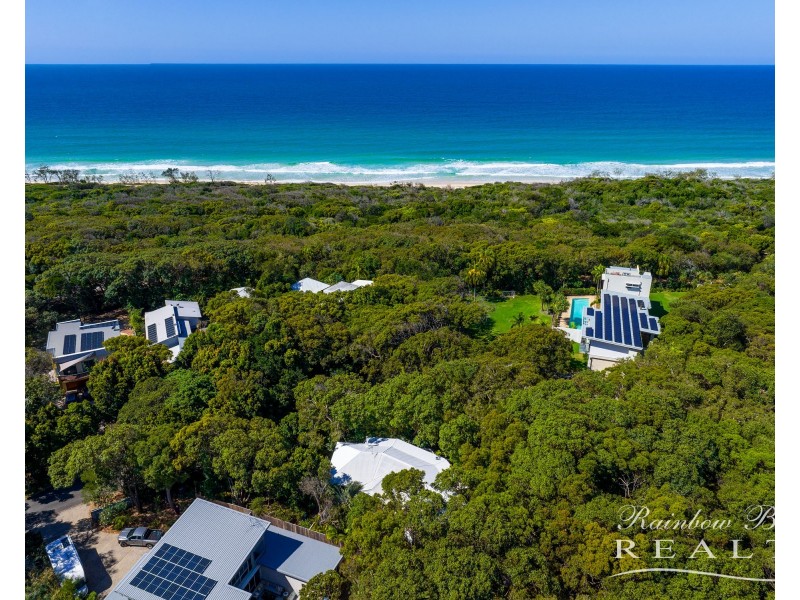 17 Orania Road, Rainbow Beach QLD 4581