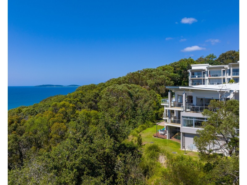 4/101-103 COOLOOLA DRIVE, Rainbow Beach QLD 4581