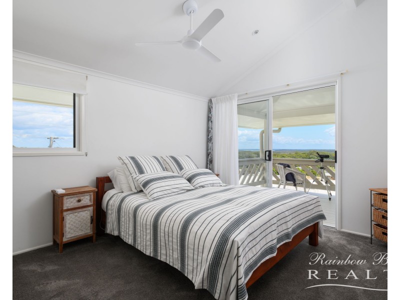 39 RUMBALARA AVENUE, Rainbow Beach QLD 4581