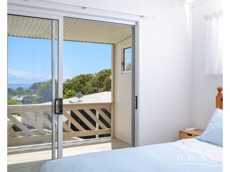 39 RUMBALARA AVENUE, Rainbow Beach QLD 4581