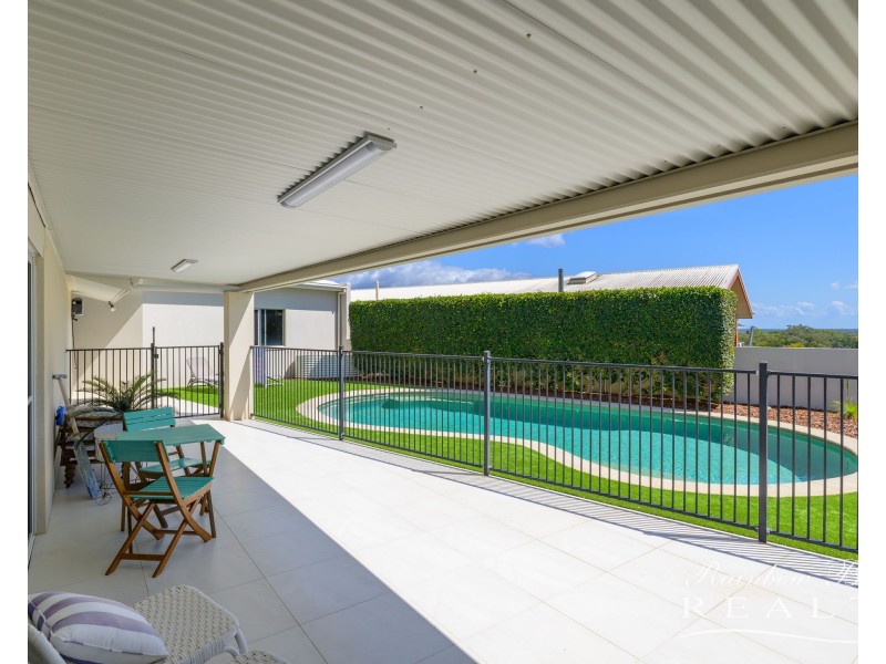 39 RUMBALARA AVENUE, Rainbow Beach QLD 4581