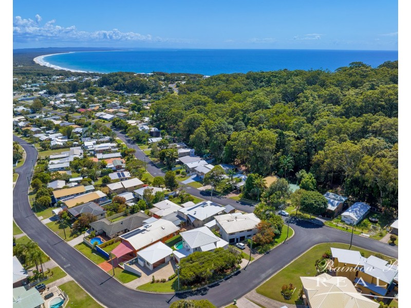 39 RUMBALARA AVENUE, Rainbow Beach QLD 4581