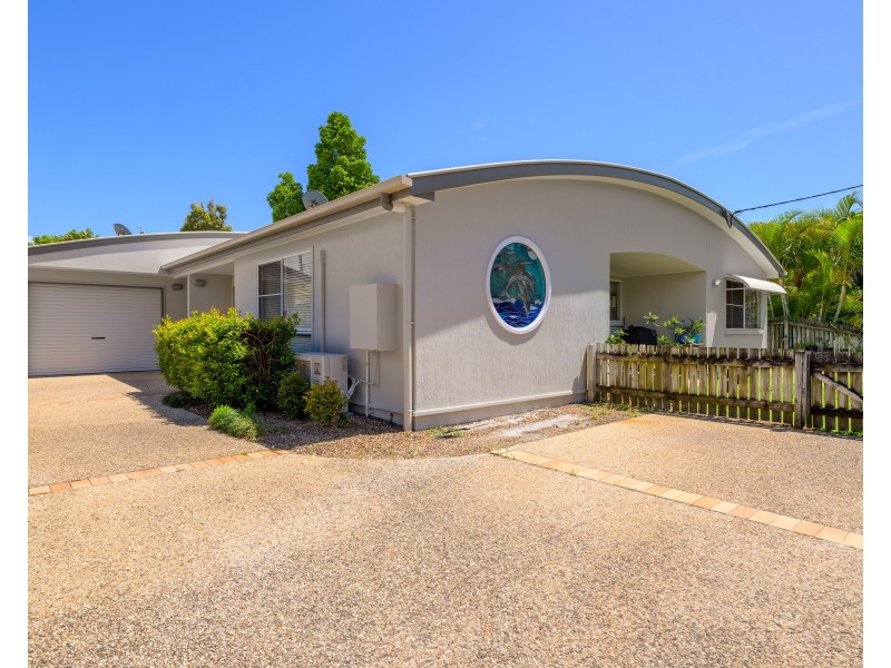 4 ILMENITE AVENUE, Rainbow Beach QLD 4581