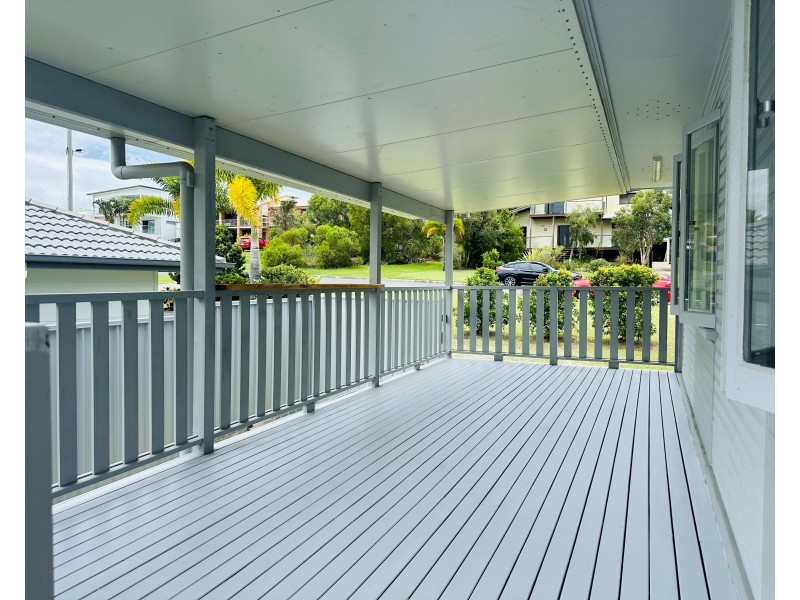 13 MANOOKA DRIVE, Rainbow Beach QLD 4581