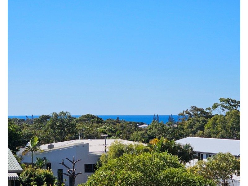 1/36 MANOOKA DRIVE, Rainbow Beach QLD 4581