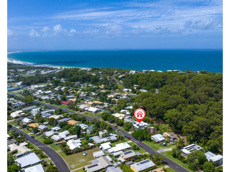 37 DOUBLE ISLAND DRIVE, Rainbow Beach QLD 4581