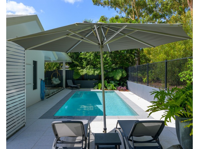 37 DOUBLE ISLAND DRIVE, Rainbow Beach QLD 4581