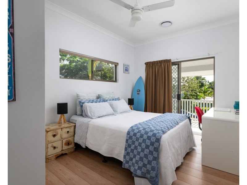 37 DOUBLE ISLAND DRIVE, Rainbow Beach QLD 4581