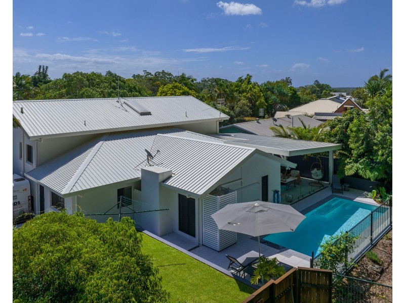 37 DOUBLE ISLAND DRIVE, Rainbow Beach QLD 4581