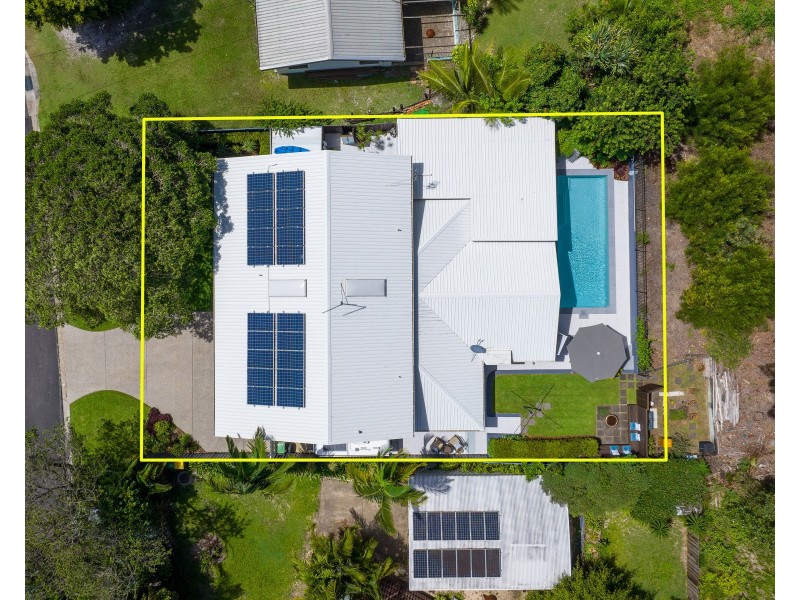 37 DOUBLE ISLAND DRIVE, Rainbow Beach QLD 4581
