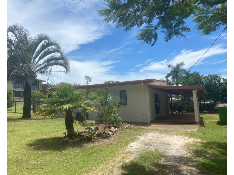 48 DOUBLE ISLAND DRIVE, Rainbow Beach QLD 4581