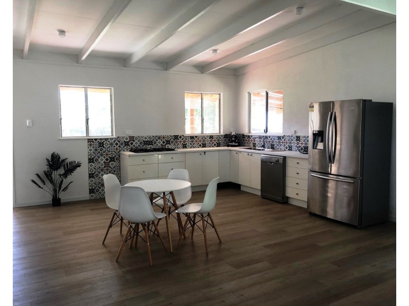 48 DOUBLE ISLAND DRIVE, Rainbow Beach QLD 4581