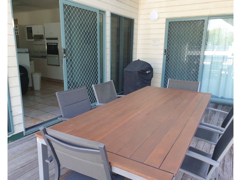 20 ORANIA STREET, Rainbow Beach QLD 4581