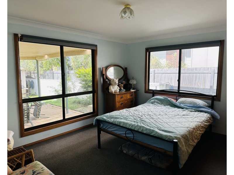 15 BOMBALA CRESCENT, Rainbow Beach QLD 4581