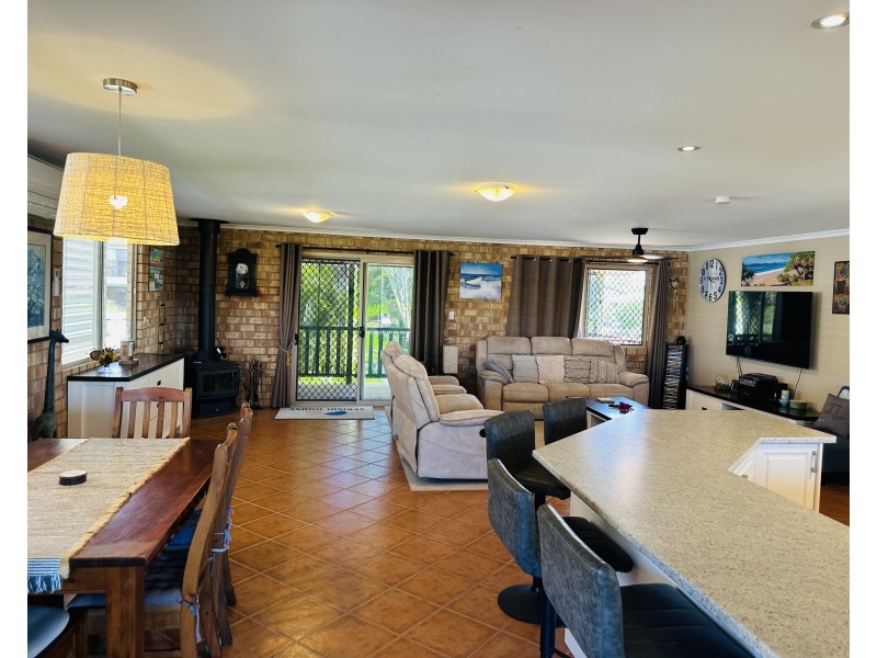 9 TINGIRA CLOSE, Rainbow Beach QLD 4581