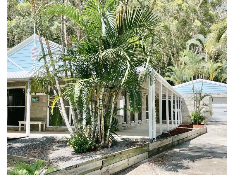 11 PANGATTA COURT, Rainbow Beach QLD 4581