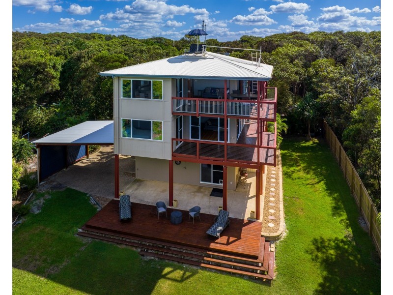 21 Belle Court, Rainbow Beach QLD 4581