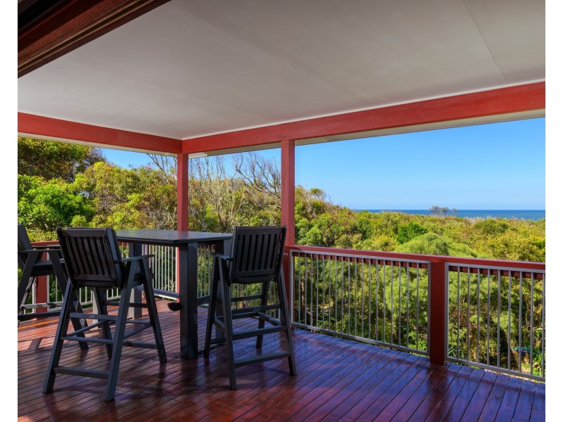 21 Belle Court, Rainbow Beach QLD 4581