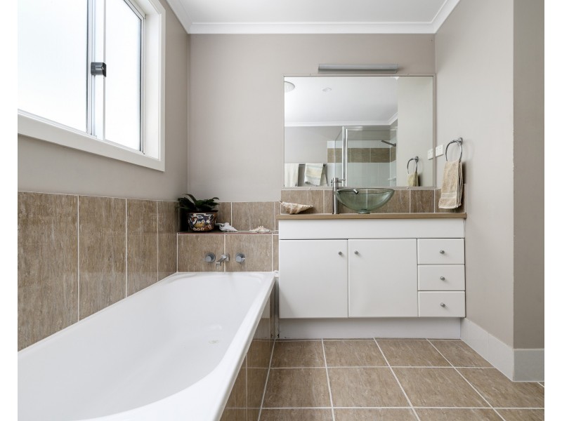 21 Belle Court, Rainbow Beach QLD 4581