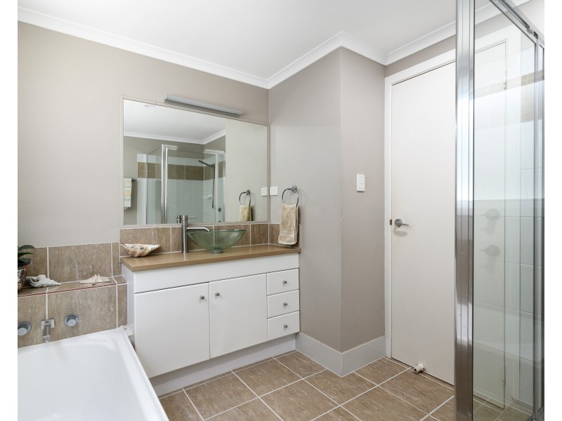 21 Belle Court, Rainbow Beach QLD 4581