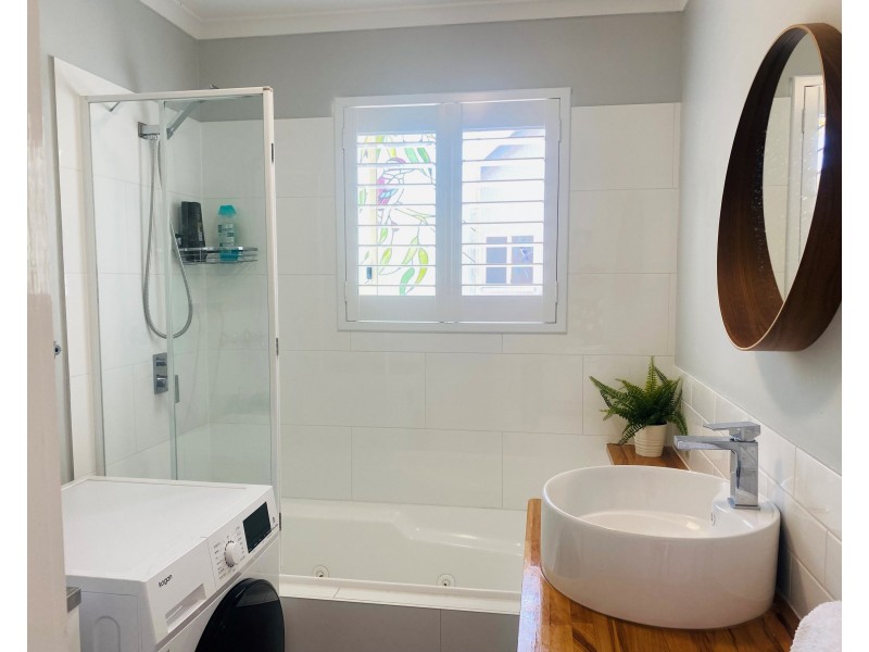 8/2-4 Double Island Drive, Rainbow Beach QLD 4581