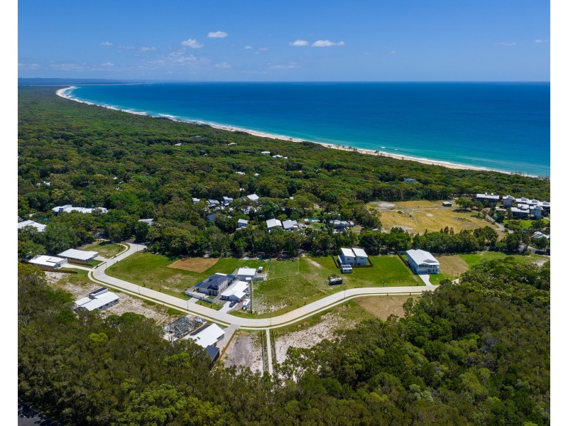 18 Wyvern Road, Rainbow Beach QLD 4581