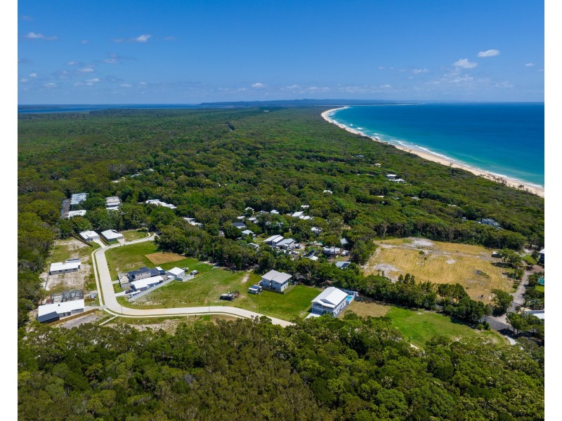 18 Wyvern Road, Rainbow Beach QLD 4581