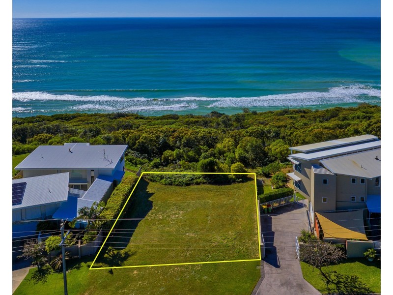 75 COOLOOLA DRIVE, Rainbow Beach QLD 4581