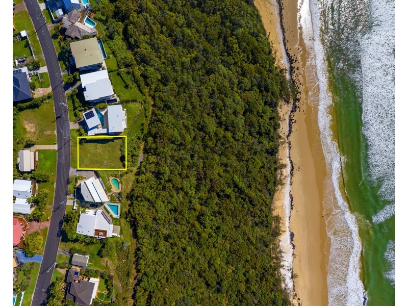 75 COOLOOLA DRIVE, Rainbow Beach QLD 4581