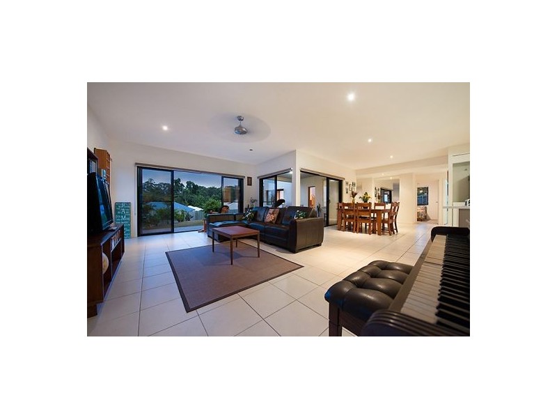 11 Rock Fig Court, Palmwoods QLD 4555