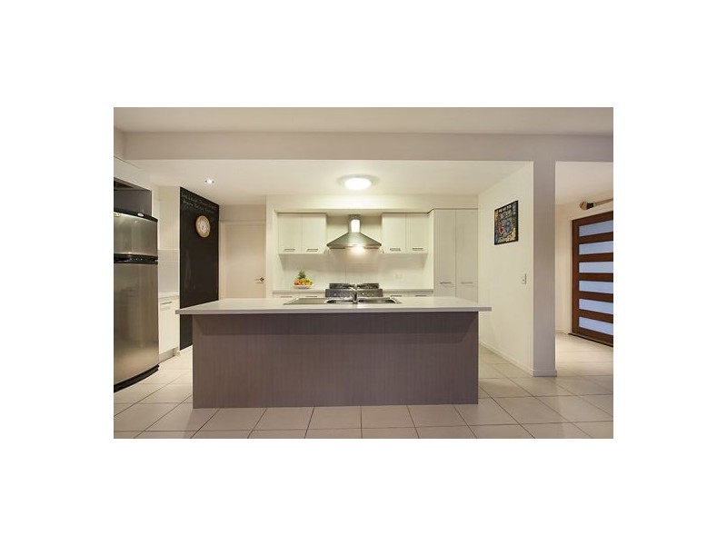 11 Rock Fig Court, Palmwoods QLD 4555