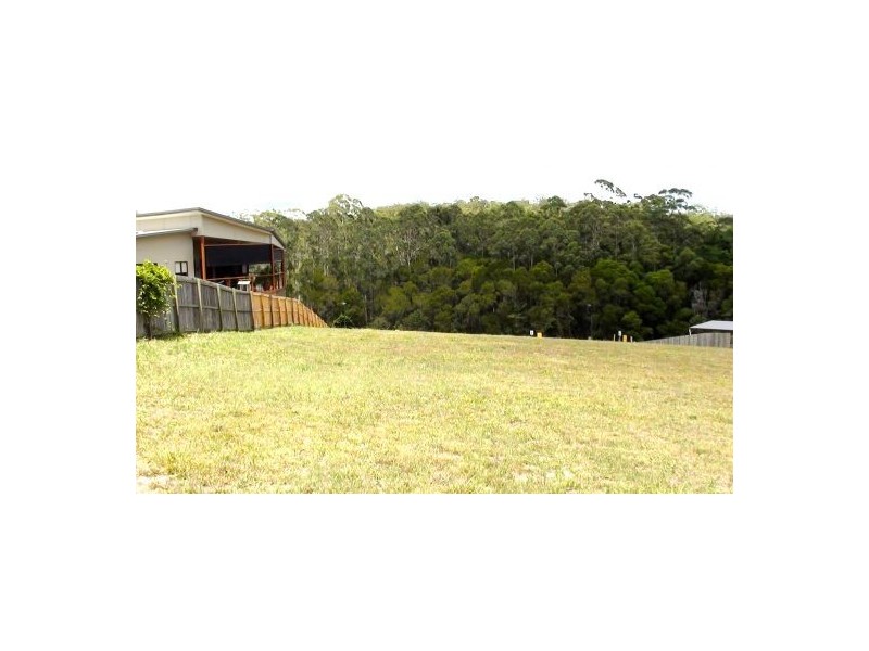 16 Songbird Drive, Pomona QLD 4568