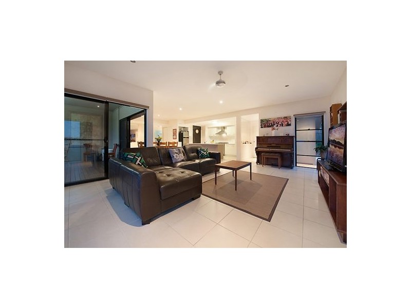 11 Rock Fig Court, Palmwoods QLD 4555