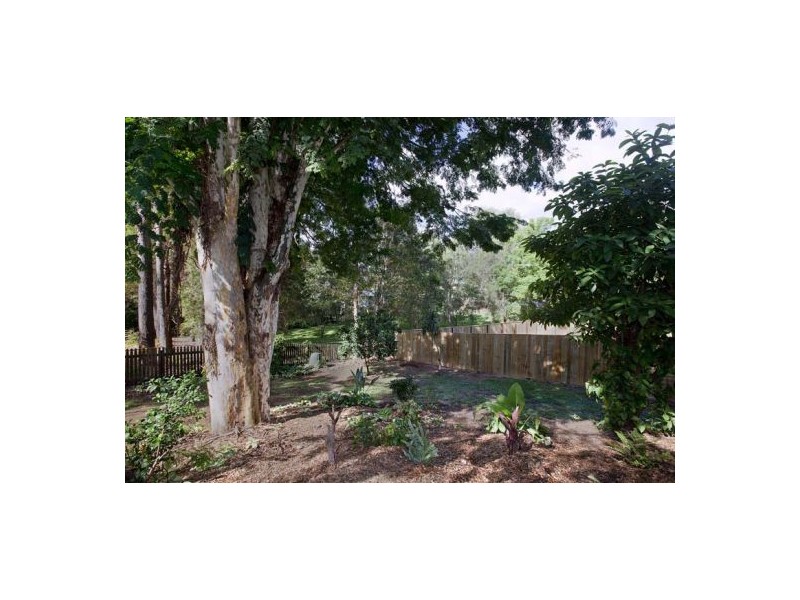 5 Palm Grove Court, Palmwoods QLD 4555