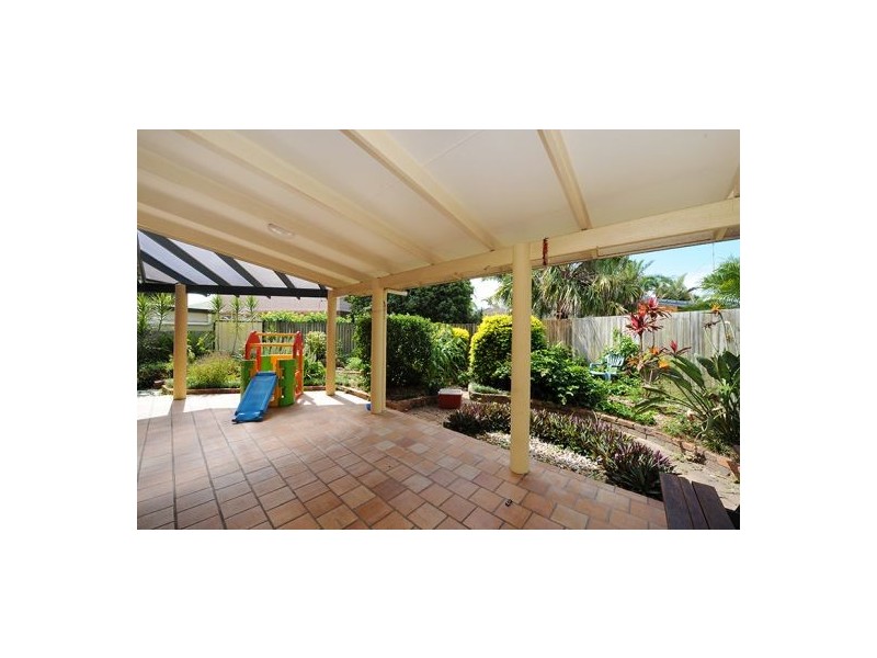 2 Nyora Place, Wurtulla QLD 4575