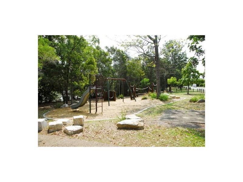 2 Nyora Place, Wurtulla QLD 4575