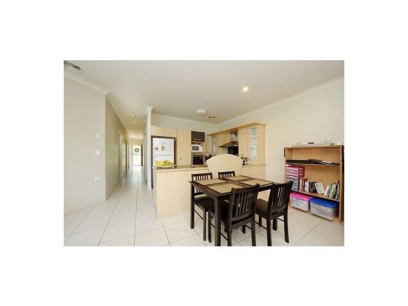 42/2 Grand Parade, Parrearra QLD 4575