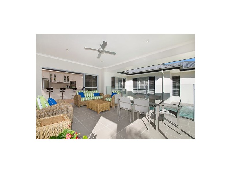 5 Aland Place, Palmwoods QLD 4555